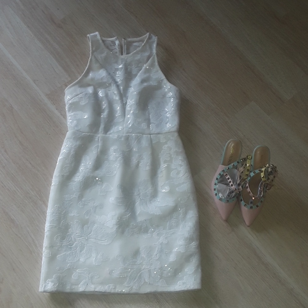Gianni Bini shequin dress
